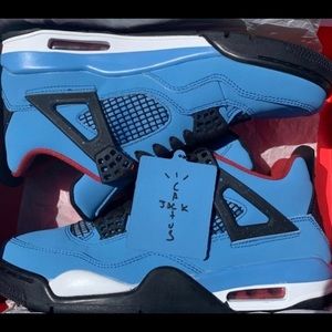 Travis Scott Jordan 4